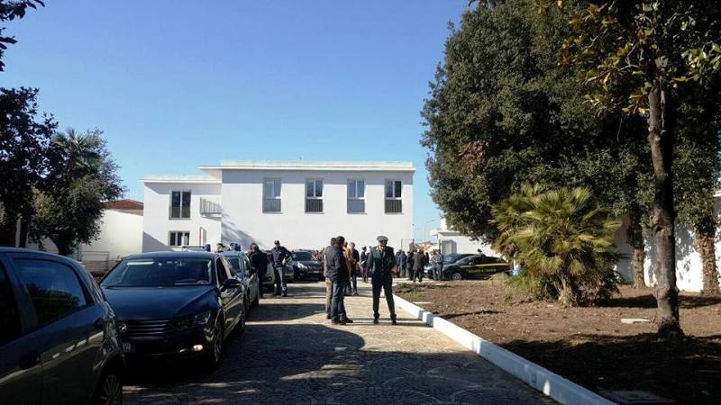 Casal di Principe villa Scarface Schiavone centro sanitario