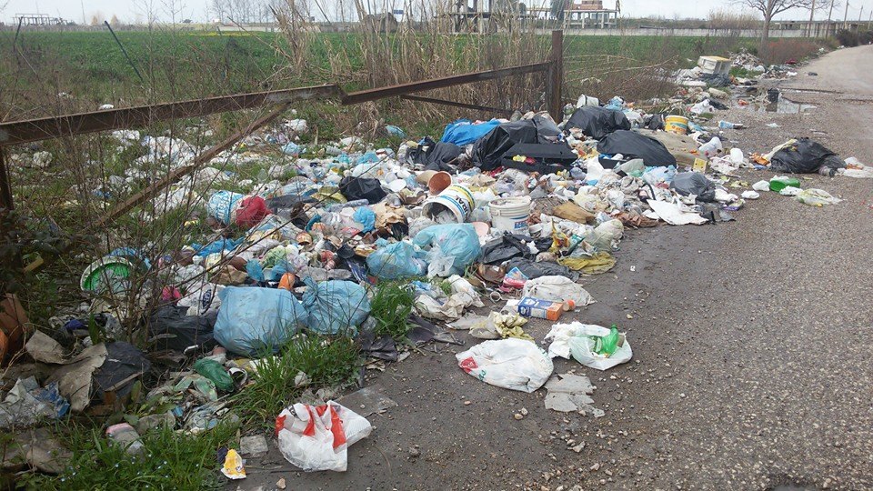 pattume villa di briano