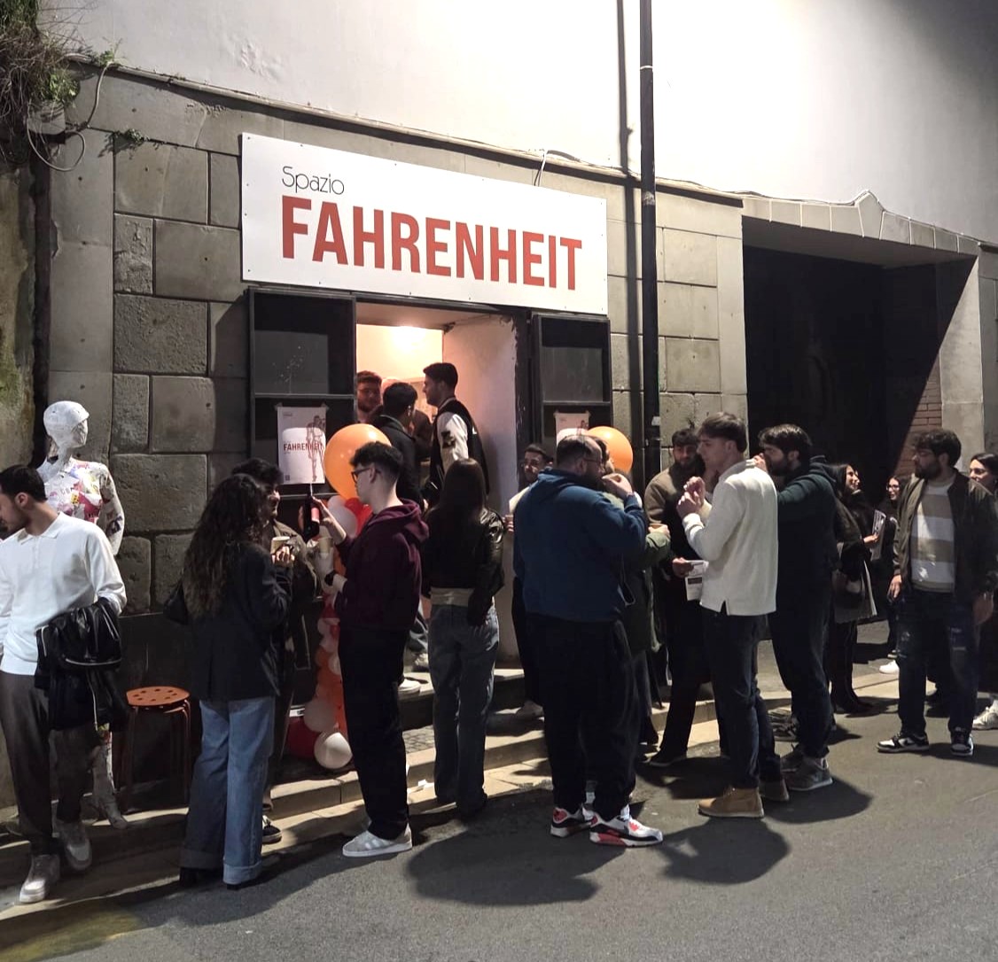S. Cipriano d’Aversa apre Spazio Fahrenheit: libri, aperitivo e partecipazione